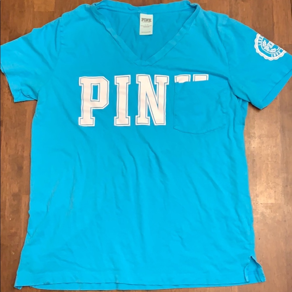 PINK VS Pocket V-Neck Tee